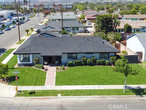 17001  La Kenice   Way, Yorba Linda, CA