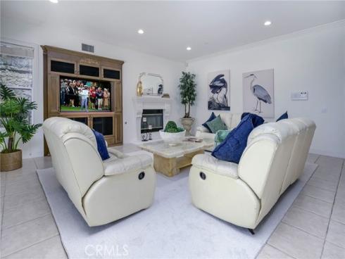 17265  Blue Spruce   Lane, Yorba Linda, CA