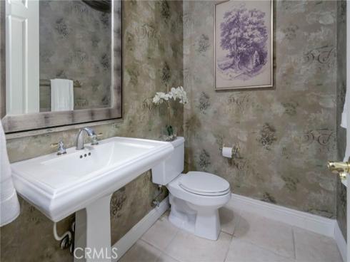 17265  Blue Spruce   Lane, Yorba Linda, CA