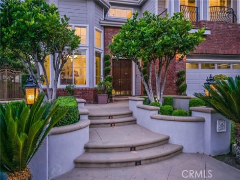 17265  Blue Spruce   Lane, Yorba Linda, CA