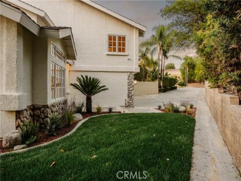 18571 Buena Vista Avenue, Yorba Linda, CA