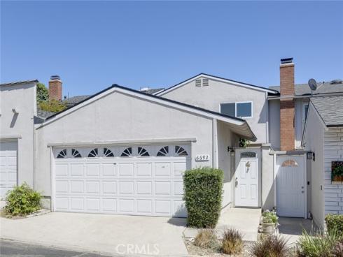 6692 Palma Circle