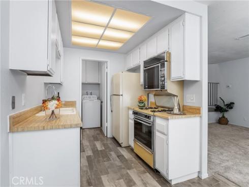 20453  Elm Hill  26 , Yorba Linda, CA