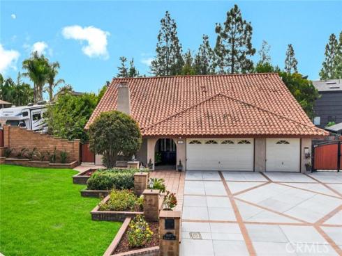 19072  Lamplight   Lane, Yorba Linda, CA