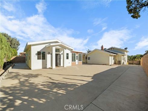 17841  Buena Vista Avenue  , Yorba Linda, CA