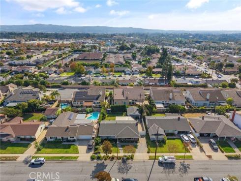 18302  Piper  , Yorba Linda, CA