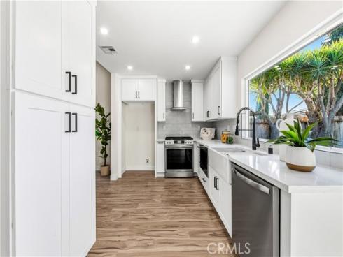 4525  Via De La   Plaza, Yorba Linda, CA