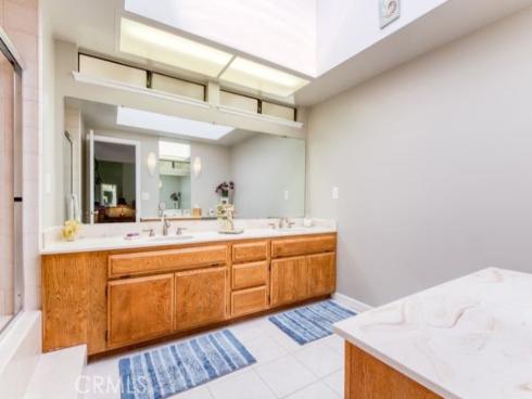 5671  Via Ceresa  , Yorba Linda, CA