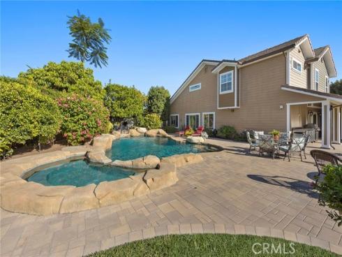 5571  Clover Hill  , Yorba Linda, CA