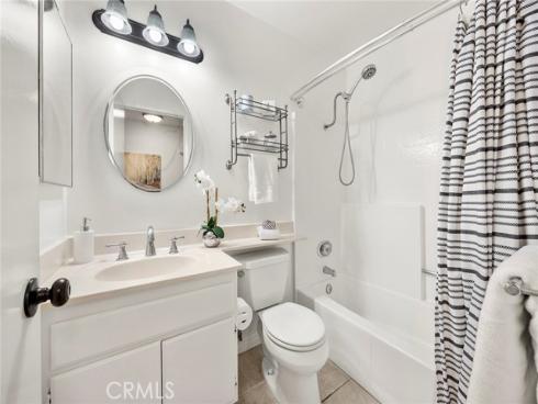 23502 Cambridge 306 , Yorba Linda, CA