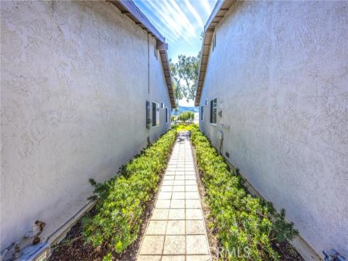20162 Westwind #31 Court, Yorba Linda, CA