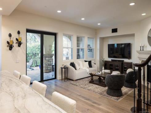 18085  Via Roma  , Yorba Linda, CA