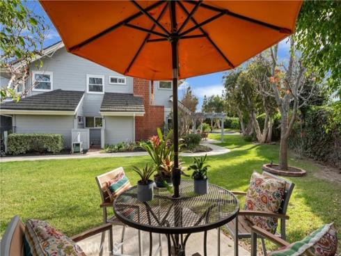 4945 Silver Spur , Yorba Linda, CA