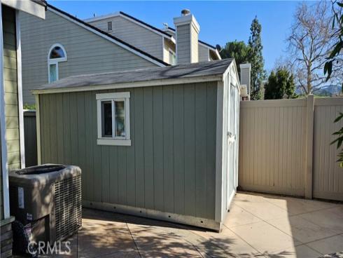 23160  Newport  9  Lane, Yorba Linda, CA