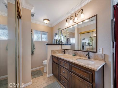 19582  Crestknoll  , Yorba Linda, CA