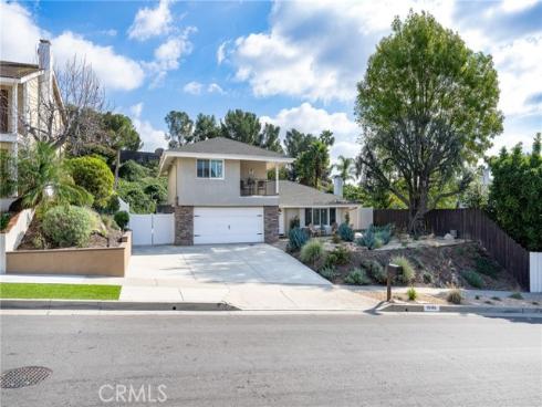 19582  Crestknoll  , Yorba Linda, CA