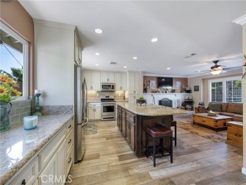 19582  Crestknoll  , Yorba Linda, CA