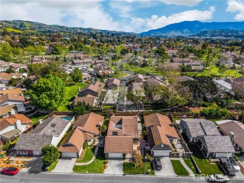 5890  Via Santana  , Yorba Linda, CA