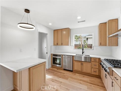 17271  Orange  , Yorba Linda, CA