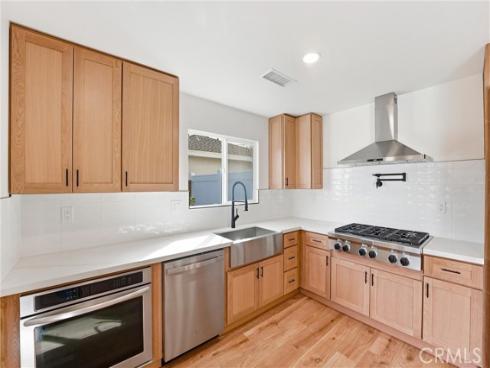 17271  Orange  , Yorba Linda, CA