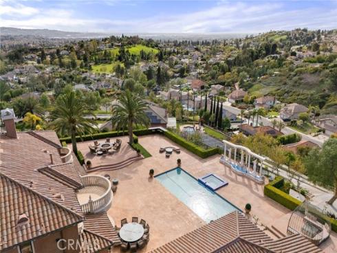 3991  Hollow ridge ct  , Yorba Linda, CA