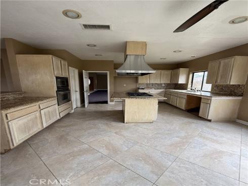 24250  Via Lenardo  , Yorba Linda, CA