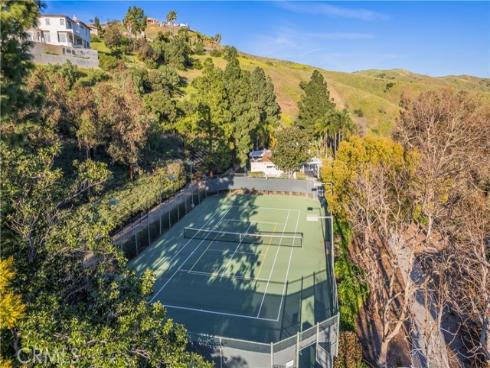 27890  Tamara  , Yorba Linda, CA