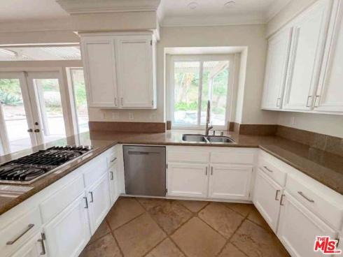 3810  San Antonio   Road, Yorba Linda, CA