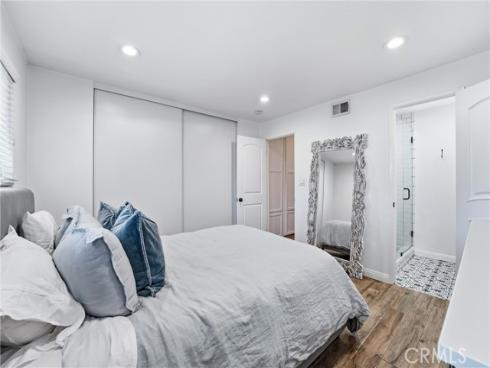 17855  Linda  , Yorba Linda, CA