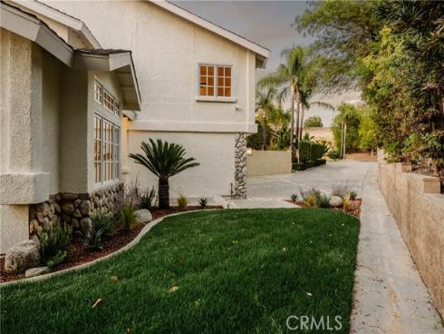 18571  Buena Vista  , Yorba Linda, CA