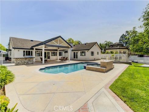 5821  Blueberry   Street, Yorba Linda, CA