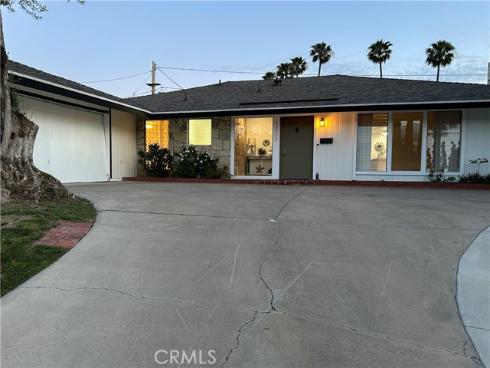 18712  Piper  , Yorba Linda, CA