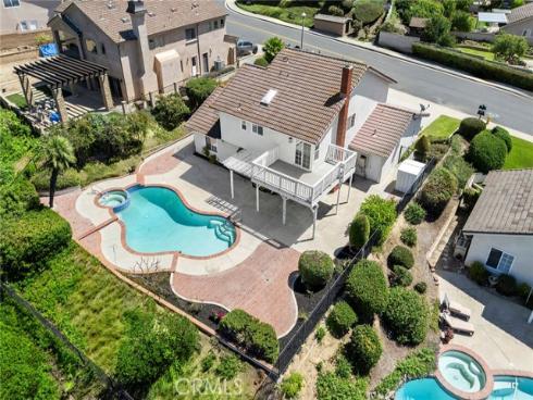 21135  Felipa  , Yorba Linda, CA