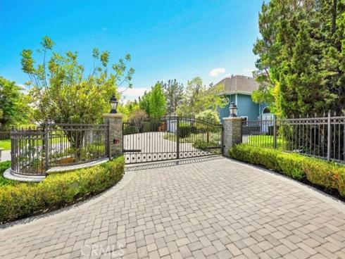 4085  Live Oak   Lane, Yorba Linda, CA