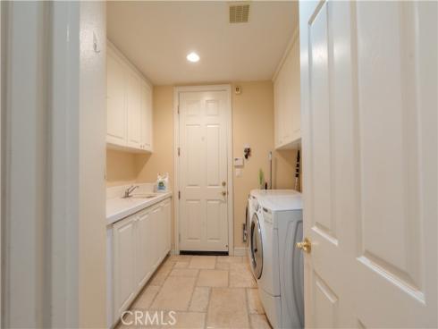 17405 S Vinwood , Yorba Linda, CA