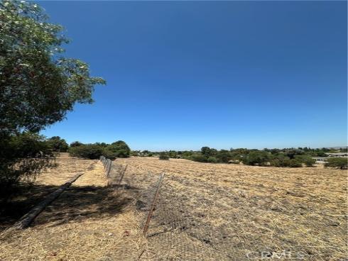 5225  Highland   Avenue, Yorba Linda, CA