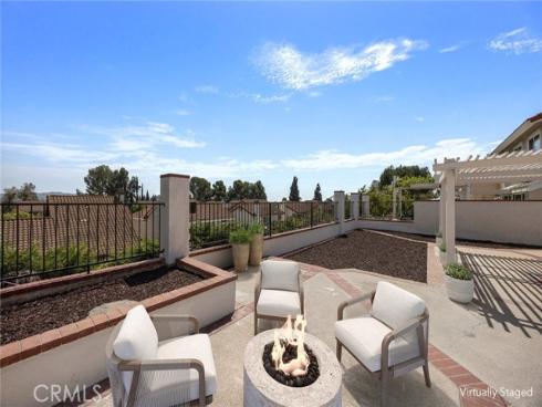 21470 Via La Naranja , Yorba Linda, CA