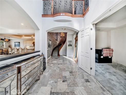 17842 Via Roma , Yorba Linda, CA