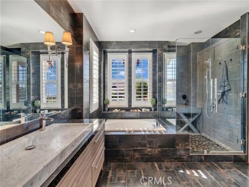 17842 Via Roma , Yorba Linda, CA