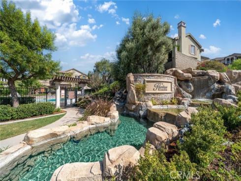17842 Via Roma , Yorba Linda, CA