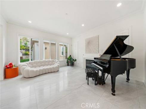 18857 Secretariat Way , Yorba Linda, CA