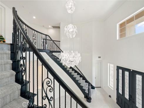 18857 Secretariat Way , Yorba Linda, CA