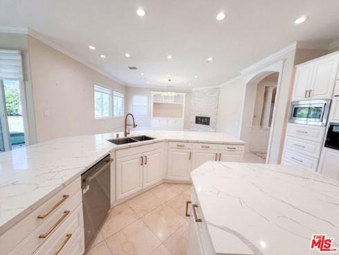 17109 Santa Cruz Court, Yorba Linda, CA